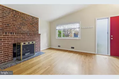 4208 19th Place NE, Washington, DC 20018 - Photo 4