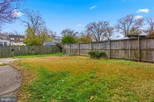 4208 19th Pl NE, Washington, DC 20018 - Photo 32