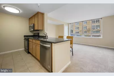 355 I Street SW #226, Washington, DC 20024 - Photo 10