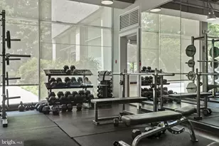 355 I Street SW, Washington, DC 20024 - Photo 6