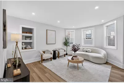 907 Lawrence Street NE, Washington, DC 20017 - Photo 2