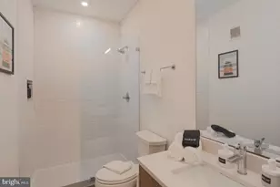 1806 I St NE, Washington, DC 20002 - Photo 10