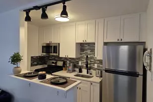 1260 21st St NW, Washington, DC 20036 - Photo 4