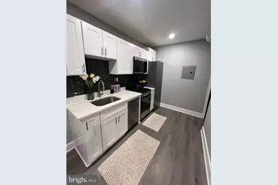 517 7th Street NE #2, Washington, DC 20002 - Photo 8