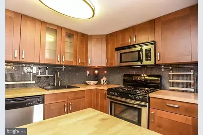 4545 Macarthur Boulevard NW #G7, Washington, DC 20007 - Photo 2