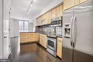 1025 1st St SE, Washington, DC 20003 - Photo 8