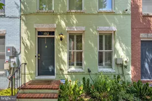 1011 3rd Pl SE, Washington, DC 20003 - Photo 1