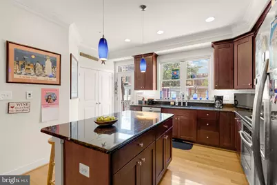 1011 3rd Place SE, Washington, DC 20003 - Photo 6