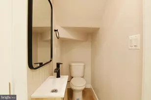 1625 Montello Ave NE, Washington, DC 20002 - Photo 8