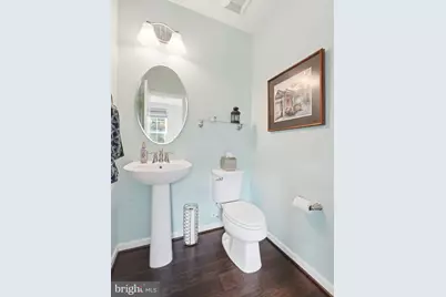 2538 Baldwin Crescent NE, Washington, DC 20018 - Photo 16