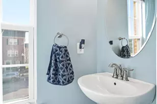 2538 Baldwin Cres NE, Washington, DC 20018 - Photo 14