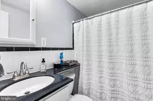 101 N North Carolina Ave SE, Washington, DC 20003 - Photo 16