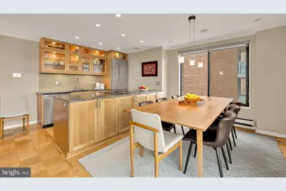 2501 Calvert Street NW #901, Washington, DC 20008 - Photo 4