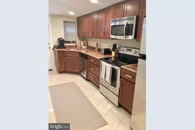 1242 Pennsylvania Avenue SE, Washington, DC 20003 - Photo 2