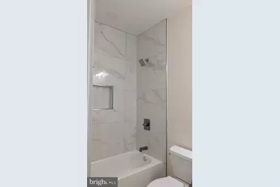 329 16th Street SE #1, Washington, DC 20003 - Photo 8