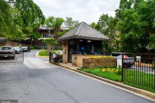 49 Hawthorne Ct NE, Washington, DC 20017 - Photo 46