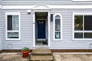 49 Hawthorne Ct NE, Washington, DC 20017 - Photo 2