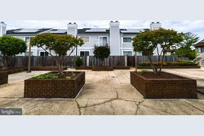 49 Hawthorne Court NE, Washington, DC 20017 - Photo 30