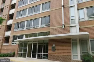 350 G St SW, Washington, DC 20024 - Photo 1