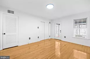 2420 I St NW, Washington, DC 20037 - Photo 34