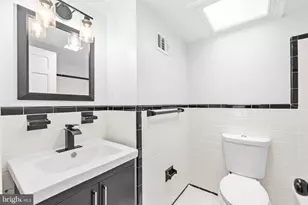 2420 I St NW, Washington, DC 20037 - Photo 34