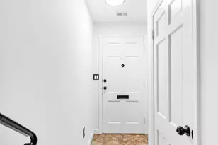 2420 I St NW, Washington, DC 20037 - Photo 8