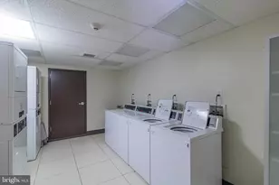 1910 Kalorama Rd NW, Washington, DC 20009 - Photo 18