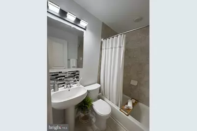 1827 1st Street NW #1, Washington, DC 20001 - Photo 10