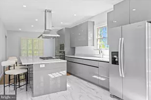 1626 Foxhall Rd Foxhall Road NW, Washington, DC 20007 - Photo 6