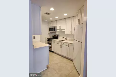 2725 Connecticut Avenue NW #406, Washington, DC 20008 - Photo 8