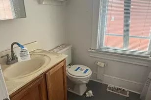 656 6th St NE, Washington, DC 20002 - Photo 26