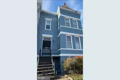 656 6th Street NE, Washington, DC 20002 - Photo 1