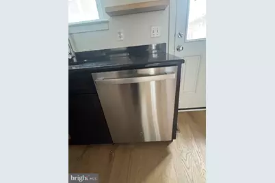 1017 5th Street SE, Washington, DC 20003 - Photo 10