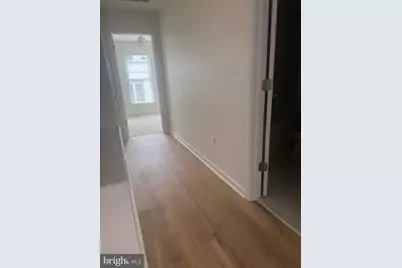 1017 5th Street SE, Washington, DC 20003 - Photo 12