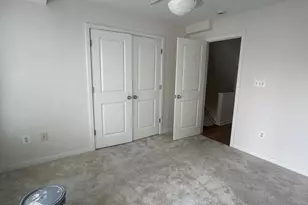 1017 5th St SE, Washington, DC 20003 - Photo 8