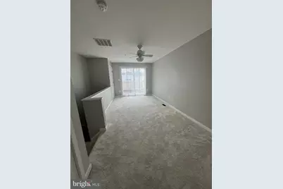 1017 5th Street SE, Washington, DC 20003 - Photo 24