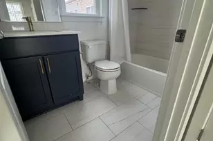 1017 5th St SE, Washington, DC 20003 - Photo 22