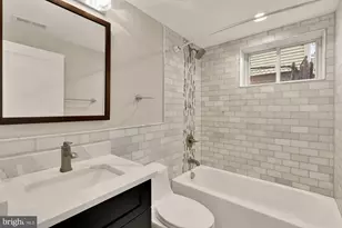 2228 Kearny St NE, Washington, DC 20018 - Photo 48