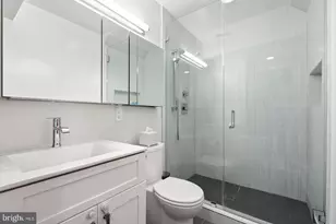 1710 Summit Pl NW, Washington, DC 20009 - Photo 20