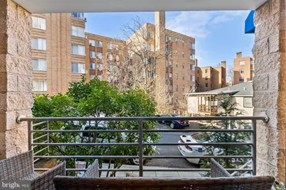 1710 Summit Place NW #1710, Washington, DC 20009 - Photo 32