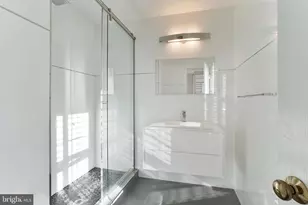 3725 Winfield Lane Northwest, Washington, DC 20007 - Photo 18