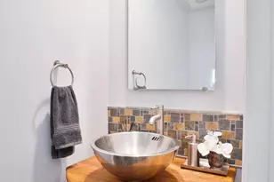 3725 Winfield Lane Northwest, Washington, DC 20007 - Photo 10