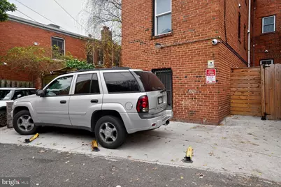 1821 T Street NW, Washington, DC 20009 - Photo 40