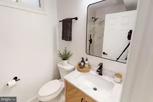 1230 Penn St NE, Washington, DC 20002 - Photo 10