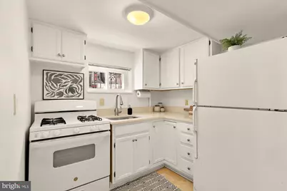 1829 Riggs Place NW, Washington, DC 20009 - Photo 20