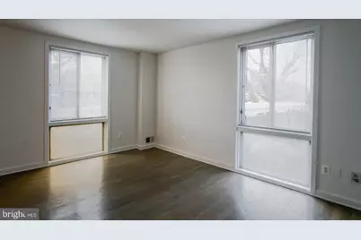 301 I Street SW #108, Washington, DC 20024 - Photo 8