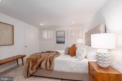 1683 35th Street NW #B, Washington, DC 20007 - Photo 6