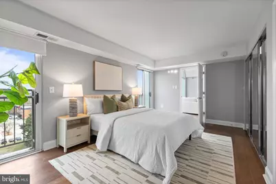 700 7th Street SW #813, Washington, DC 20024 - Photo 14