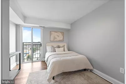 700 7th Street SW #813, Washington, DC 20024 - Photo 16