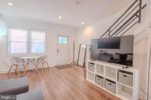 413 Delafield Pl NW, Washington, DC 20011 - Photo 2